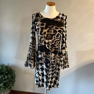 MSK animal print dress with long bell split sleeves / chain belt, flowy size Med